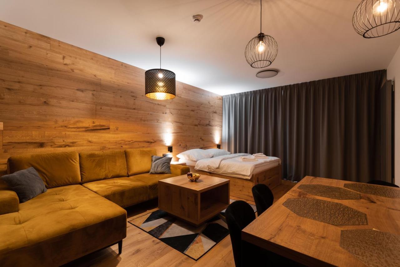 Kralovske Apartmany - Špindlerŭv Mlýn Buitenkant foto